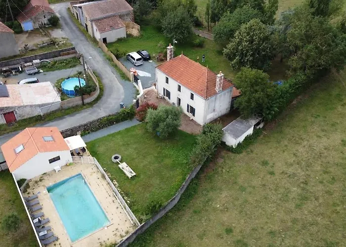 Maison En Vendee Avec Piscine Corpe