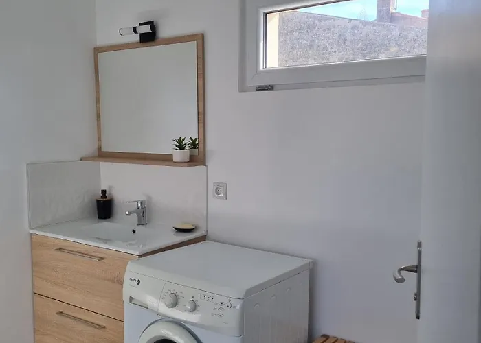 Holiday home Maison En Vendee Avec Piscine Corpe