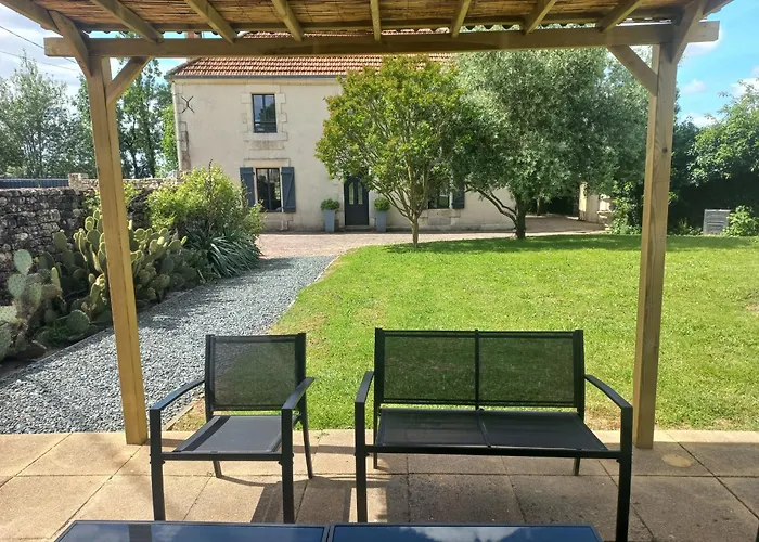 Maison En Vendee Avec Piscine Holiday home Corpe